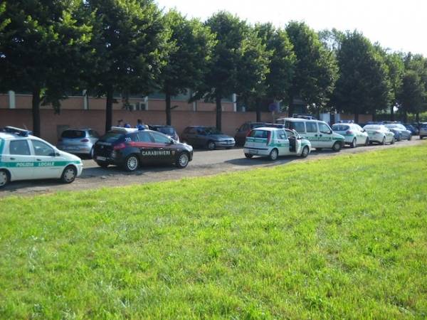 sgombero sinti rho (per gallerie fotografiche)