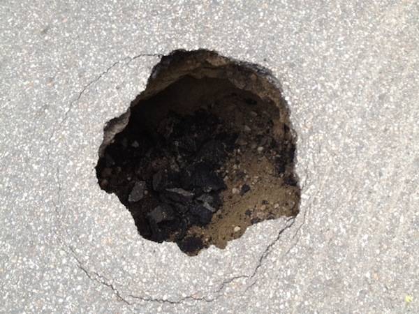 Voragine sotto via Corridoni (inserita in galleria)