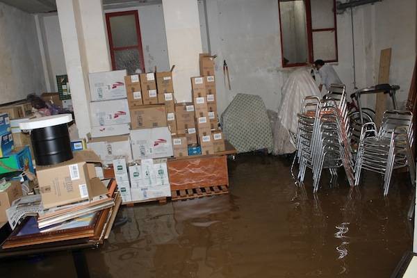allagamento azzate 2012