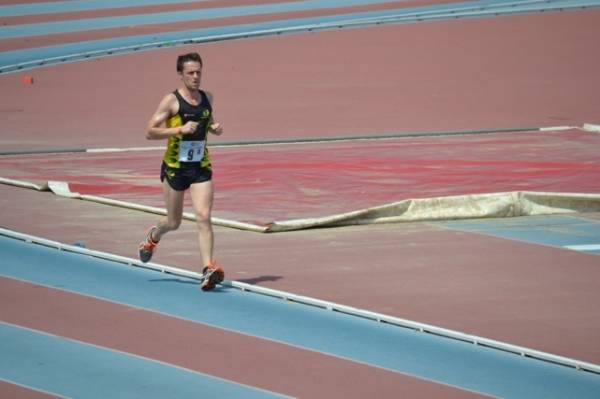Atletica benefica a Busto (inserita in galleria)