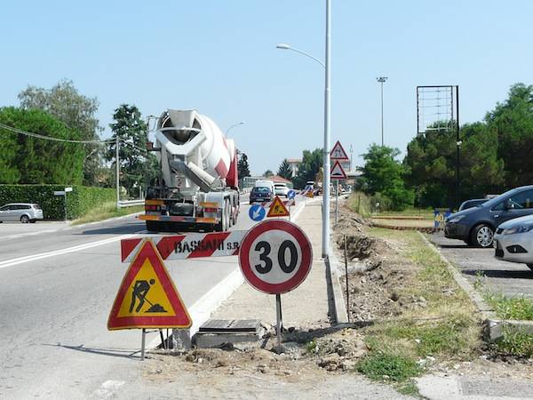 cantiere rotonda via varese gallarate luglio 2012