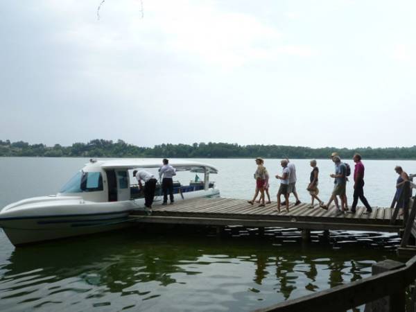 Il battello sul lago di Varese (inserita in galleria)