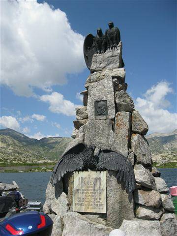 IMG 3506Monumento all Aviatore