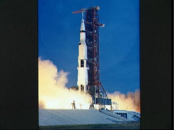 Lo sbarco sulla luna dell'Apollo 11 (inserita in galleria)