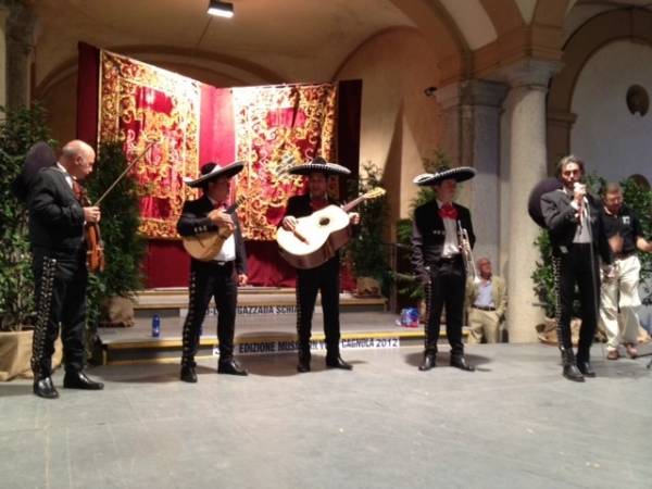 Mariachi Mexicani (inserita in galleria)