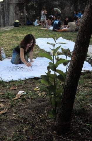 Pic nic per l'albero della pace (inserita in galleria)