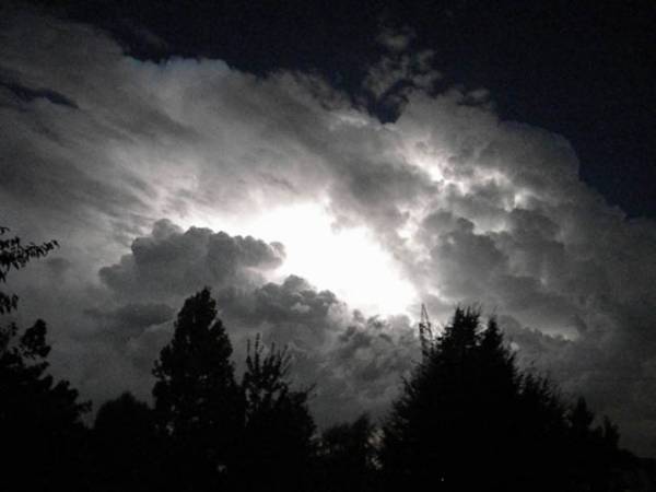 Pietro Cattaneo temporale 21 luglio (per gallerie fotografiche)