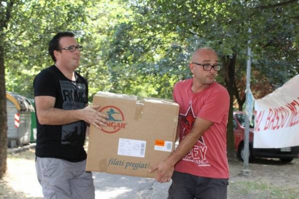 Pro Patria club in aiuto dei terremotati di Mirandola (inserita in galleria)