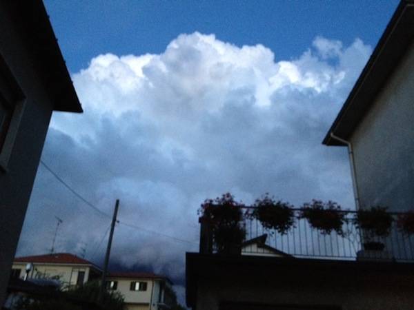 Temporale sopra Varese (inserita in galleria)