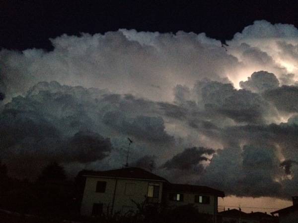 Temporale sopra Varese (inserita in galleria)