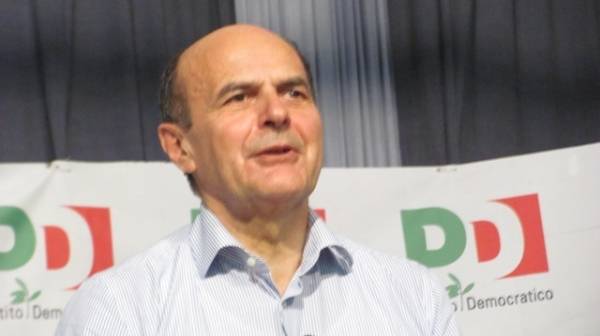 Bersani alla Festa democratica di Varese (inserita in galleria)