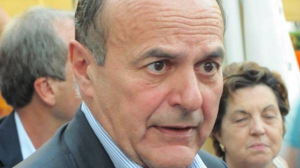 Bersani alla Festa democratica di Varese (inserita in galleria)