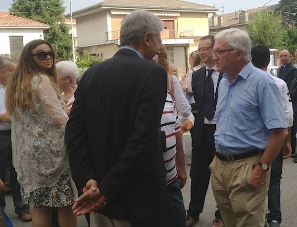 I funerali di Sergio Salvatore (inserita in galleria)