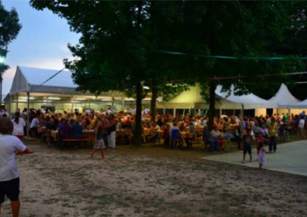 La Festa di ferragosto a Bizzozzero (inserita in galleria)
