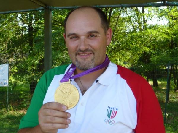 Le frecce d'oro di Michele Frangilli (inserita in galleria)