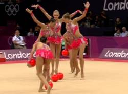 Le ragazze della ritmica (inserita in galleria)