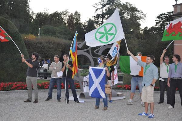 Europei, il blitz dei Giovani Padani (inserita in galleria)