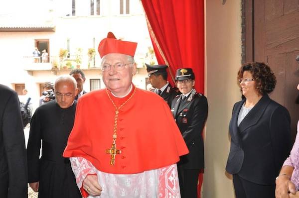 Il cardinale Scola a Sesto Calende (inserita in galleria)