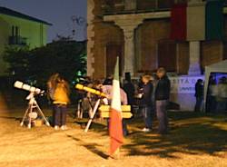 In centinaia per il Moon watching (inserita in galleria)