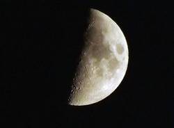 In centinaia per il Moon watching (inserita in galleria)