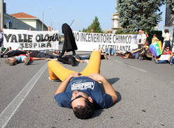 In oltre 200 al corteo "No Elcon" (inserita in galleria)