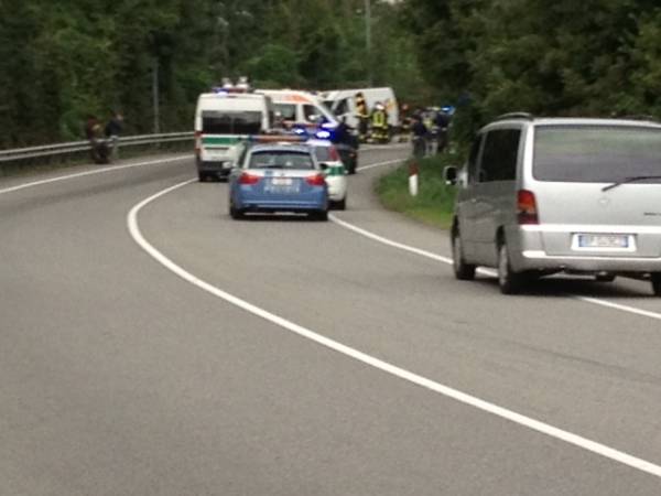 Incidente frontale a Varese (inserita in galleria)