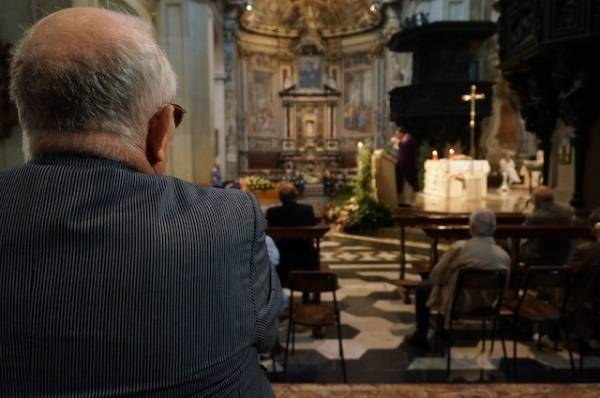 L'ultimo addio a Peo Maroso (inserita in galleria)