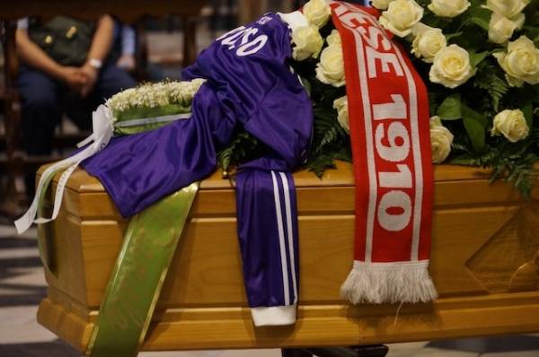 L'ultimo addio a Peo Maroso (inserita in galleria)