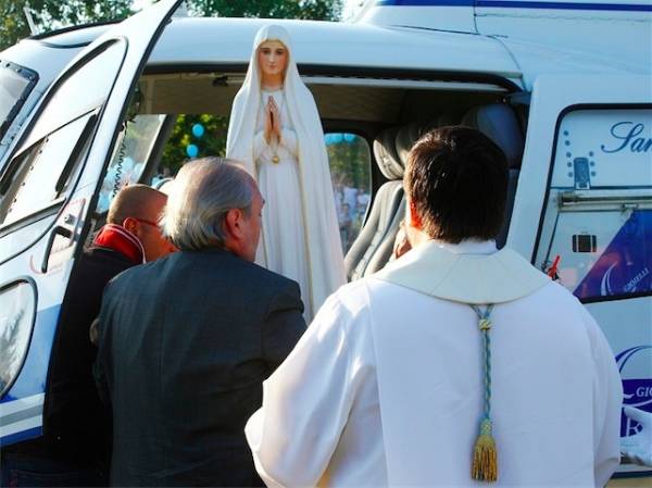 La Madonna di Fatima/3 (inserita in galleria)