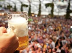La prima birra dell'Oktoberfest (inserita in galleria)