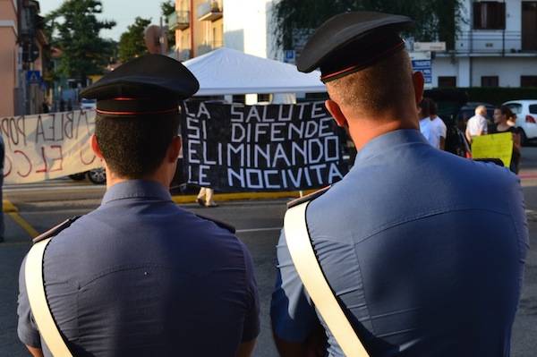 No Elcon di nuovo in piazza (inserita in galleria)