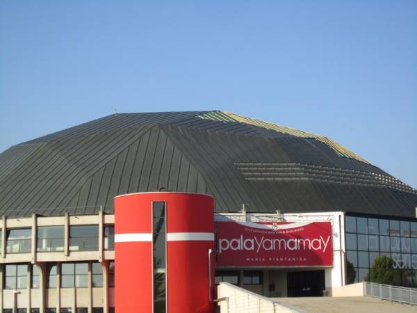 Riapre il PalaYamamay (inserita in galleria)