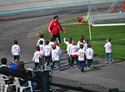 bambini calcio sport giovani alunni