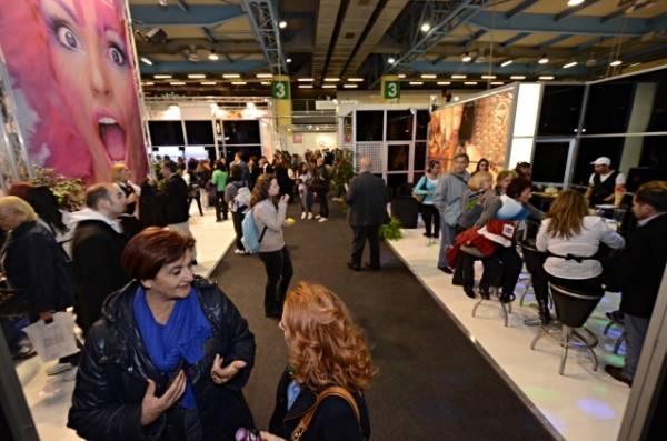 Body painting a Malpensafiere (inserita in galleria)