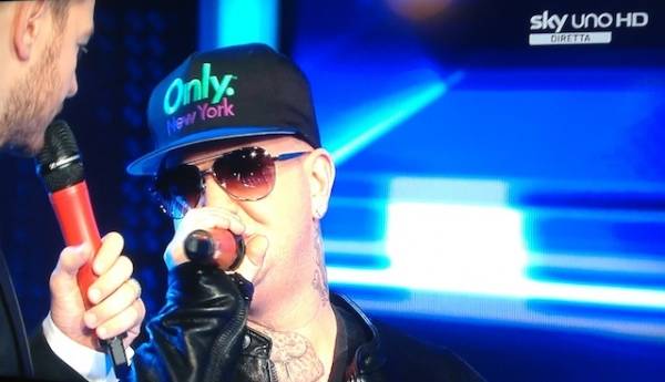 Club Dogo a XFactor 6 (inserita in galleria)