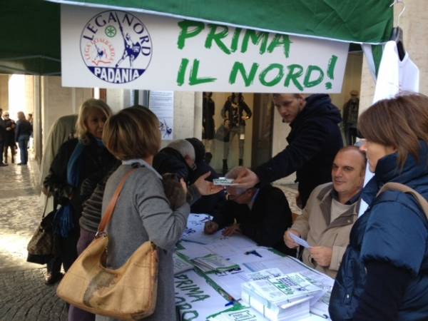 I gazebi della Lega  (inserita in galleria)