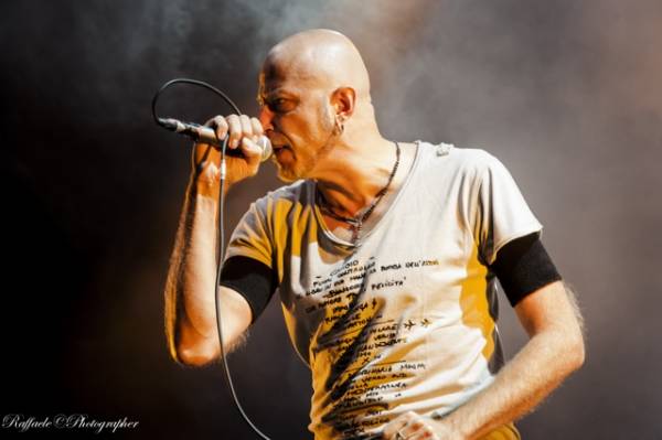 I Negrita in concerto  (inserita in galleria)