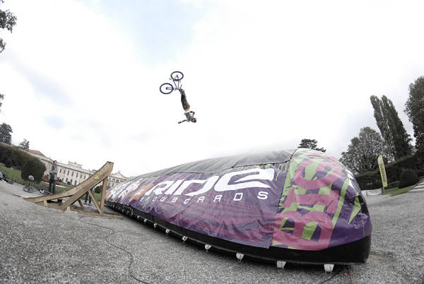 Insubria Bike Festival ai Giardini (inserita in galleria)