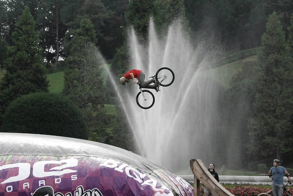 Insubria Bike Festival ai Giardini (inserita in galleria)