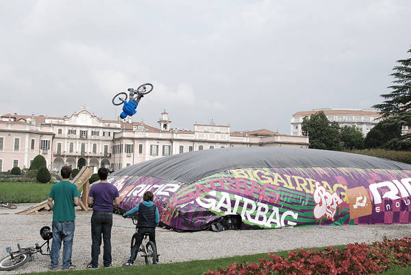Insubria Bike Festival ai Giardini (inserita in galleria)