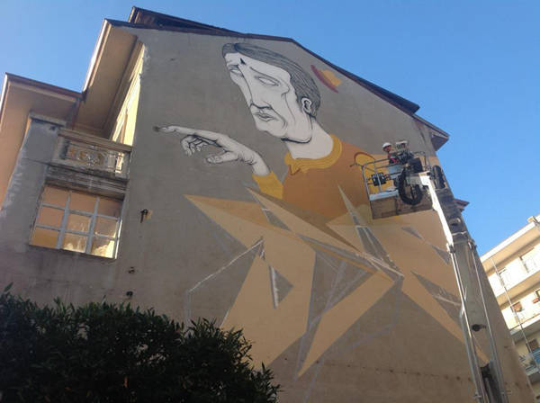 Murales in via Speri della Chiesa 6 (inserita in galleria)