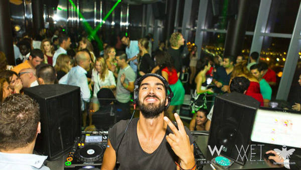 Niko Dj: da Varese a Ibiza con i suoi "piatti"  (inserita in galleria)
