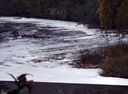 Olona, un fiume di schiuma che frigge (inserita in galleria)