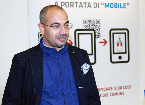 Polha, Paragone e i campioni del Varese in fiera (inserita in galleria)