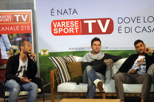 Polha, Paragone e i campioni del Varese in fiera (inserita in galleria)
