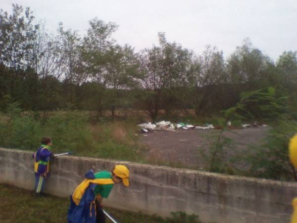 Puliamo il mondo a Carbonate (inserita in galleria)