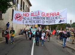 striscioni contro la guerra (inserita in galleria)