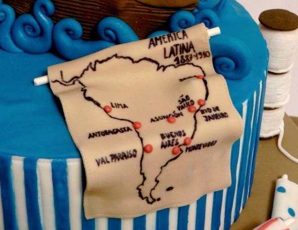 Cake design dedicato a "Busti Grandi" (inserita in galleria)