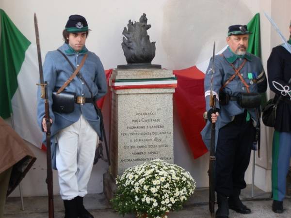 Commemorazione ai caduti e ai combattenti delle guerre risorgimentali (inserita in galleria)