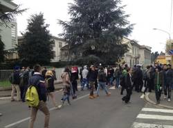 Corteo per le vie di Gallarate (inserita in galleria)